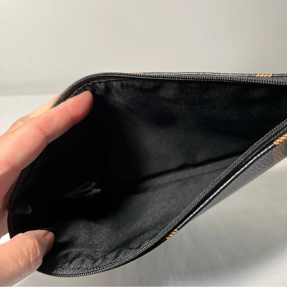 Thirty-One clutch or cosmetic bag Black Tan checkered Design - Picture 3 of 4